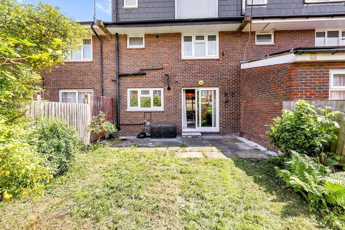 Apartment Large 4-Bedroom House In Greenwich With Parking London United Kingdom