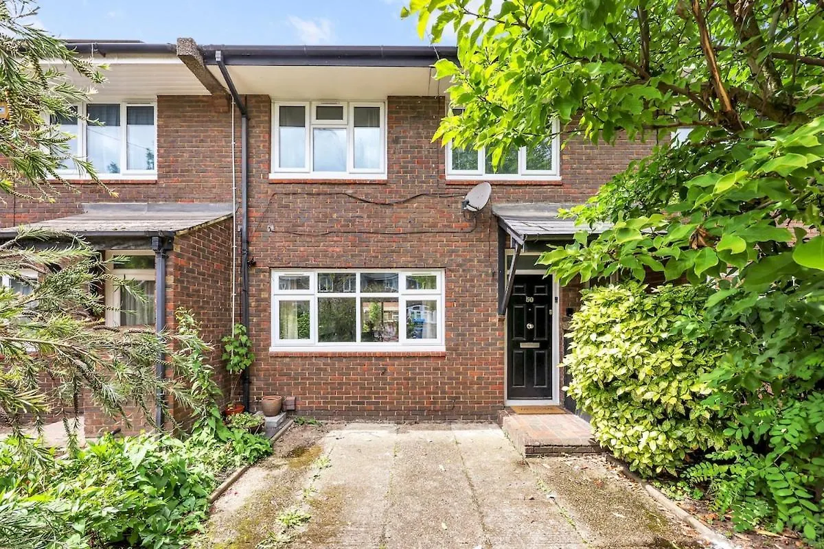 Large 4-Bedroom House In Greenwich With Parking London Apartment